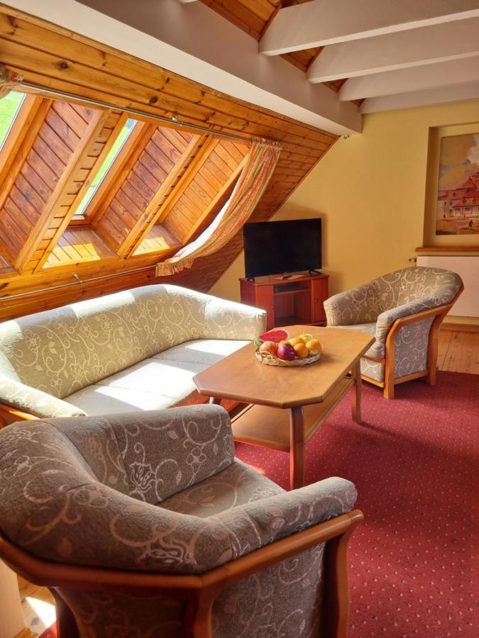 Hotel Karkonosze كارباش المظهر الخارجي الصورة