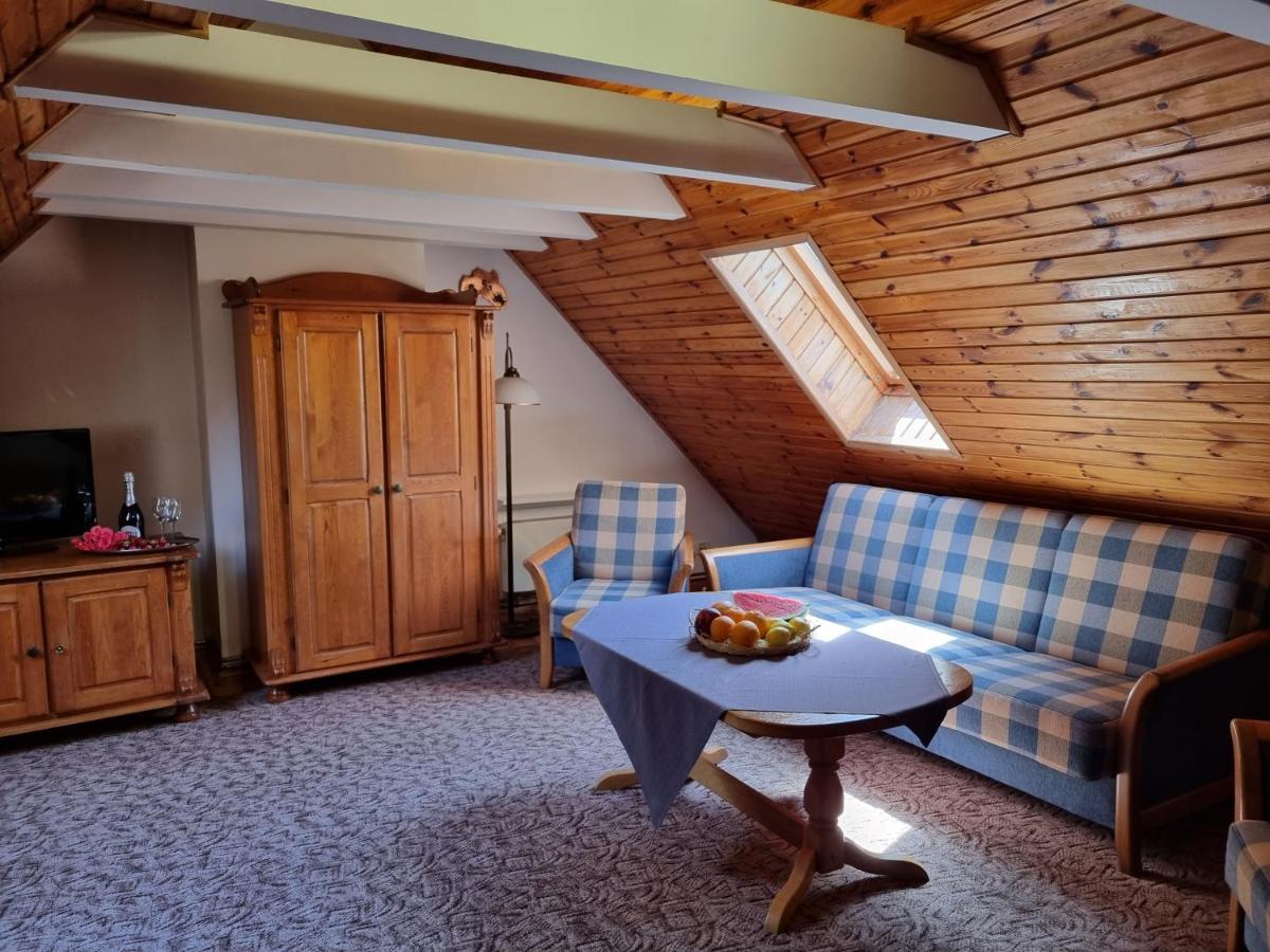 Hotel Karkonosze كارباش المظهر الخارجي الصورة